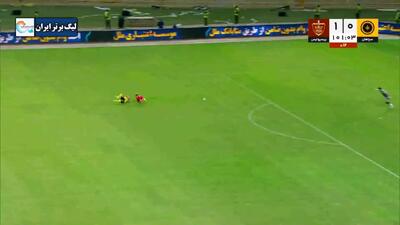 لحظه اخراج مستقیم دانشگر در جدال با پرسپولیس؛ نظر داور درست بود؟