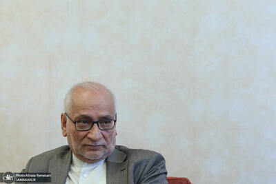 حسین مرعشی: ایران باید وارد یک مرحله جدید در زندگی خود شود و راهبردها باید تغییر یابد