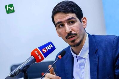 تخلف در انتصاب همسر پروانه سلحشوری/ انتصاب او غیرقانونی است