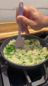 ساندویچ رژیمی فیله مرغ و بادام هندی، خوشمزگی بدون عذاب وجدان+ فیلم
