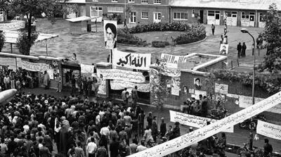 ده‌نمکی: بسیاری از کسانی که از دیوار سفارت بالا رفتند به بن‌بست خوردند!