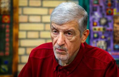 حقیقت‌پور: آنها که شعارهای تند می‌دهند مشکوک‌ هستند