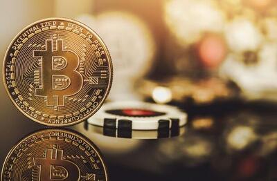 عقب‌گرد ۲ درصدی بیت کوین در بازار قرمز امروز - اکونیوز