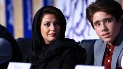 تصویر روز | تغییرات چشمگیر روح الله زمانی همبازی طناز طباطبایی در فیلم خورشید | گلی شی