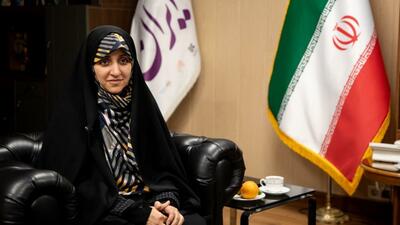 انتصاب بیش از ۲۷۰۰ مدیر زن در سطوح مختلف دولت چهاردهم