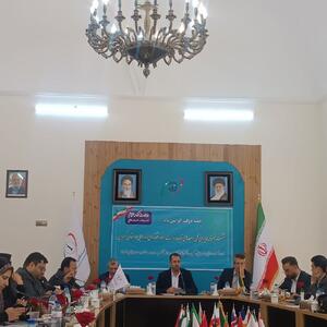 نشست خبری مدیران کل اقتصادی کرمان به مناسبت هفته دولت برگزار شد