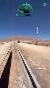 دستی کشیدن دختر جوان با کامیون ماک!
