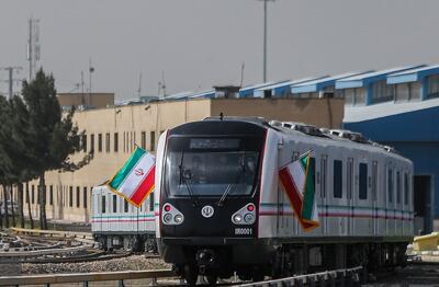 توسعه خطوط مترو تهران با اضافه شدن دو رام قطار ملی تا پایان تابستان