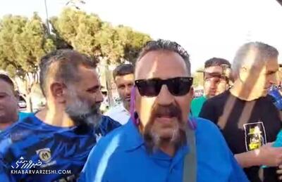 ویدیو| بازیکن سابق پرسپولیس با پیراهن آبی: امیدوارم استقلال هر سه جام ممکن را بگیرد!