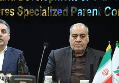 وعده احداث 11 کریدور بزرگراهی در دولت چهاردهم/تکمیل 1500 کیلومتر بزرگراه 313 همت اعتبار می‌‌خواهد - تسنیم