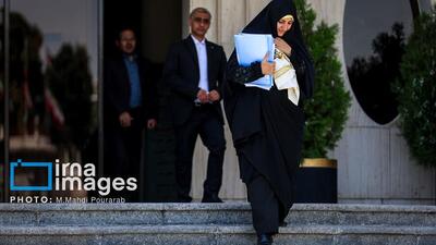 حضور ۱۲ درصدی زنان در کسب و کارهای دانش بنیان/بررسی موتورسواری زنان در دولت چهاردهم