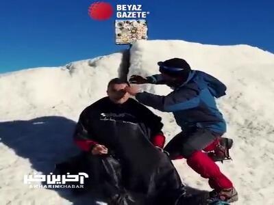 اصلاح سر در ارتفاع ۵۱۳۷ متری کوه آرارات!