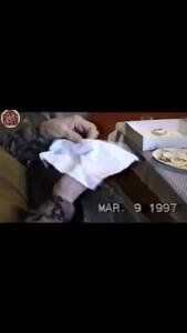 شوخی رامبد جوان با زنده‌یاد حمیده خیرآبادی در پشت صحنه سریال خانه سبز