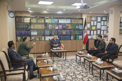 دیدار دبیر و مدیران جشنواره لوتوس با علی‌ اکبر ولایتی