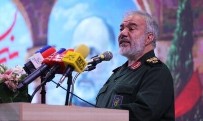 سردار فدوی: برخی افراد روز بعد از صحبت‌های حضرت آقا، اظهارات اختلافی مطرح کردند که باید توبه کنند/ هیچ‌کس نباید در زمان جنگ سخن از اختلاف بگوید