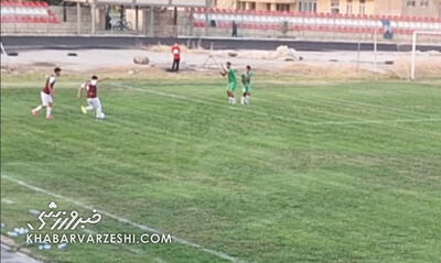 گل روبرتو کارلوسی در لیگ چهارم ایران!