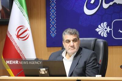 ۷۰ درصد اقتصاد استان سمنان صنعتی است؛ ۲۴۰۰ مگاوات هدف برق خورشیدی
