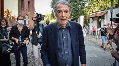 خبری نگران‌کننده برای هواداران اینتر؛ ماسیمو موراتی در ICU بستری شد - پارس فوتبال