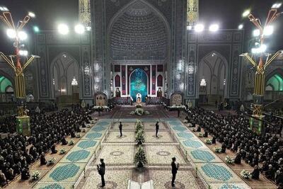 دروغ جدید معاندین درباره زیارتنامه برای رهبر انقلاب در حرم مطهر امام رضا(ع)