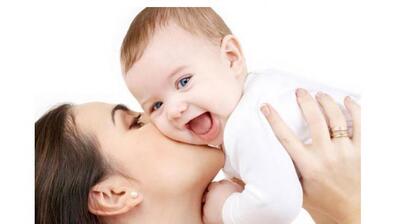 علت شباهت فرزند به مادر چیست؟