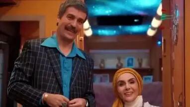 استایل خاص و جنجالی بازیگر شری سریال پایتخت در مراسم فیلم اتاقک گلی!