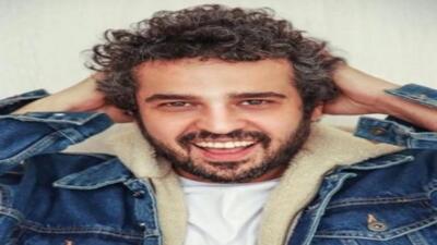 تصویر روز | مجتبی پیرزاده بازیگر پوست شیر در کنار همسر و دخترش | گلی شی