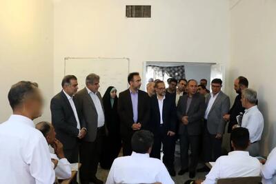 بازدید معاون وزیر و رئیس سازمان نهضت سوادآموزی آموزش پرورش کشور از ندامتگاه مرکزی کرج