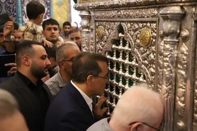 معاون رئیس جمهور حرم حضرت معصومه(س) را زیارت کرد