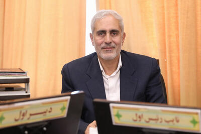 کمیته ویژه کشوری برای حل مشکل بیکاری کرمانشاه تشکیل شود