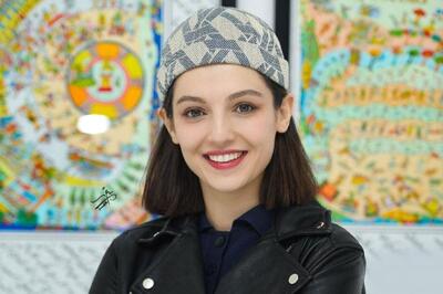 عکس جدید مهسا حجازی با استایل شیک و زیبا در کنار دوستش