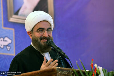 امام جمعه موقت تهران: ۳ کشور اروپایی به نیروهای نیابتی جریان صهیونیست تبدیل شده‌اند/ به جدال‌های بیهوده و دشمن شادکن مبتلا نشویم/ نخبگان از مرزهای تنگ نظرانه جناحی عبور کرده و به منافع ملی توجه کنند
