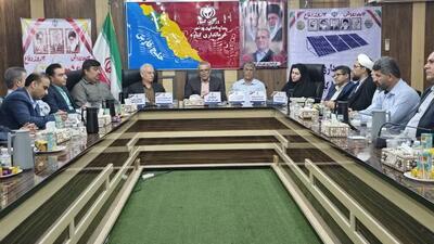 ادارات گناوه به پنل‌های خورشیدی تجهیز شوند