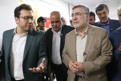 آغاز عملیات اجرایی بیمارستان ۹۶ تختخوابی بهاباد با حضور وزیر بهداشت
