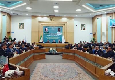 در شورای اداری استان اصفهان چه گذشت؟/‌ از قطعی برق تا نابودی ریه تنفسی!+فیلم - تسنیم