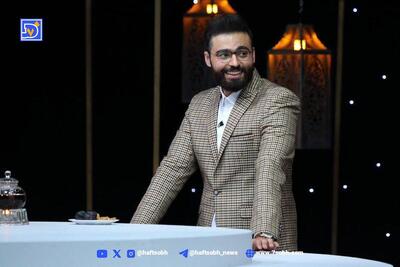 خفت گیری هولناک و خشن از مجری تلویزیون با قمه و اسپری فلفل + فیلم