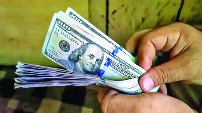 موج‌سواری دلار در بازار آزاد