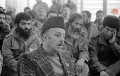 تصویری از مناجات خوان معروف قبل از انقلاب