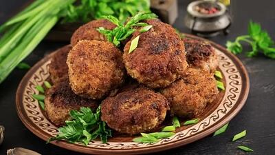 طرز تهیه کتلت گردو به روش اصیل شمالی