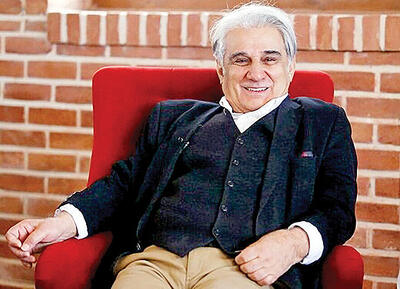 کمدی دست انداختن زور و تکبر است