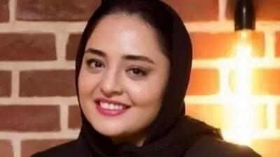 دکوراسیون خیره‌کننده اتاق خواب نرگس محمدی؛ ترکیب عجیب کتاب، آباژور و گربه!