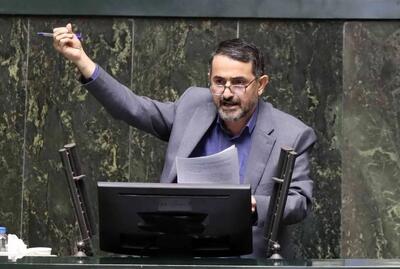 نماینده مجلس: ایران با «رستاخیز» بی‌نیاز از بمب اتم است