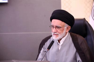 دو قطبی سازی جامعه ممنوع است/ از مداحان با سواد استفاده شود