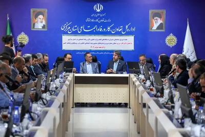عملکرد صندوق بیمه کشاورزان، روستائیان و عشایر در جذب بیمه‌شدگان ناکافی است