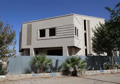 وزیر بهداشت پای مشکلات تنها بیمارستان روانپزشکی یزد نشست - تسنیم