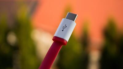 مایکروسافت خواستار پشتیبانی OEMها از اعلان‌های USB Type-C در ویندوز ۱۱ شد