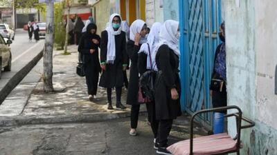 اخراج دختران از آموزشگاه‌ها در هرات