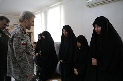 سرلشکر حاتمی: ملت ایران با انسجام، اقتدار و مقاومت توطئه دشمن را خنثی کرد