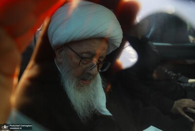 آیت‌الله العظمی وحید خراسانی در سلامت کامل است