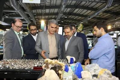 بازدید مدیرعامل ایمپاسکو از دومین نمایشگاه بین‌المللی گوهرسنگ‌ها؛  آموزش و مهارت‌افزایی، کلید شکوفایی صنعت گوهرسنگ در ایران است