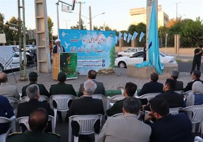 امام جمعه سمنان: باید در برابر استکبار جهانی ایستادگی کنیم - تسنیم